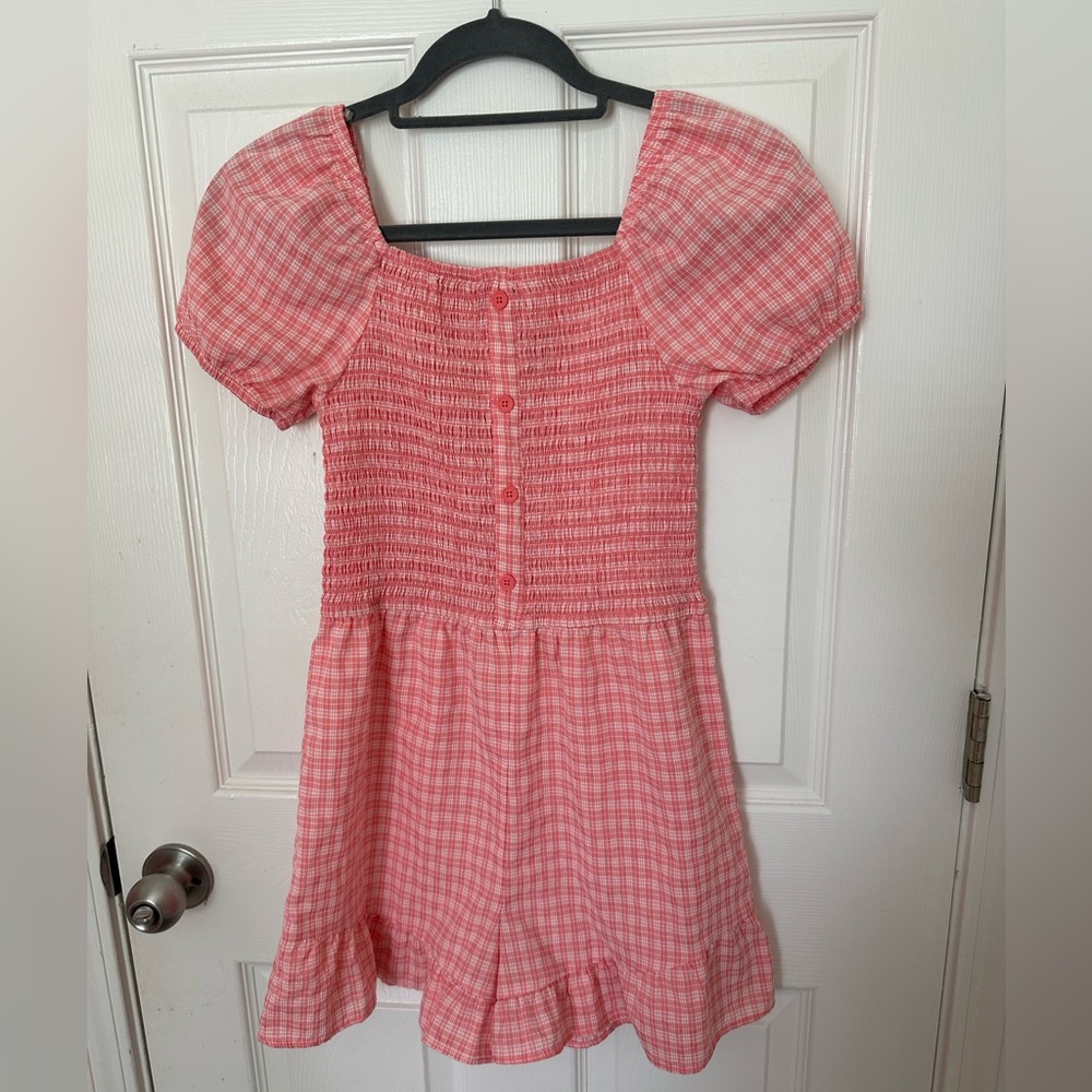Art Class Pink Gingham Smocked Romper Puff Sleeve Ruffle Hem Girls XL Womens XS‎